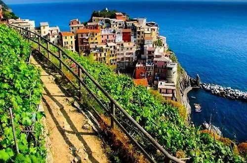 Дом отдыха Liguria Амелия